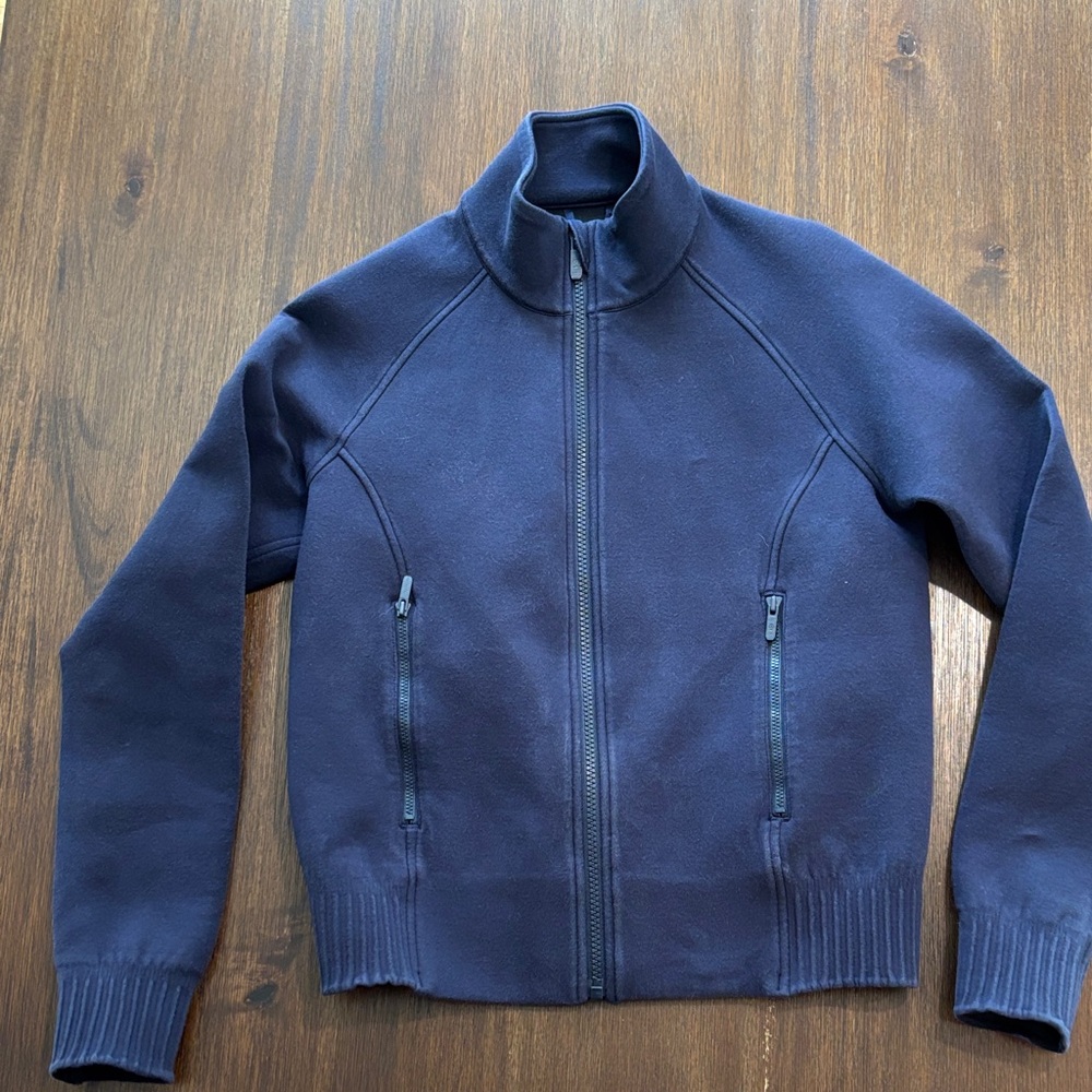 Women’s Lululemon Navy Blue Sweater